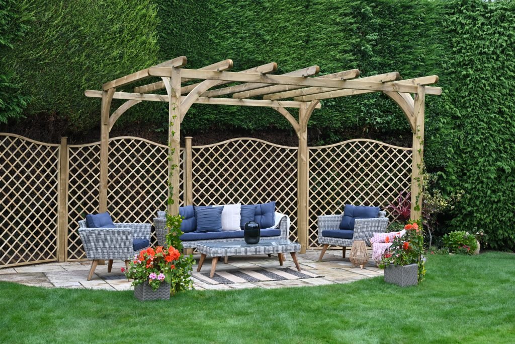 Custom Pergola Design